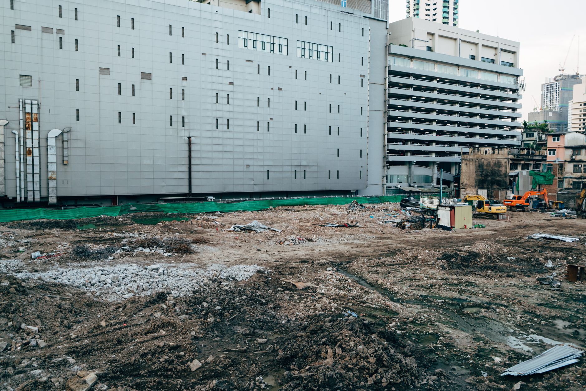 Modern construction development